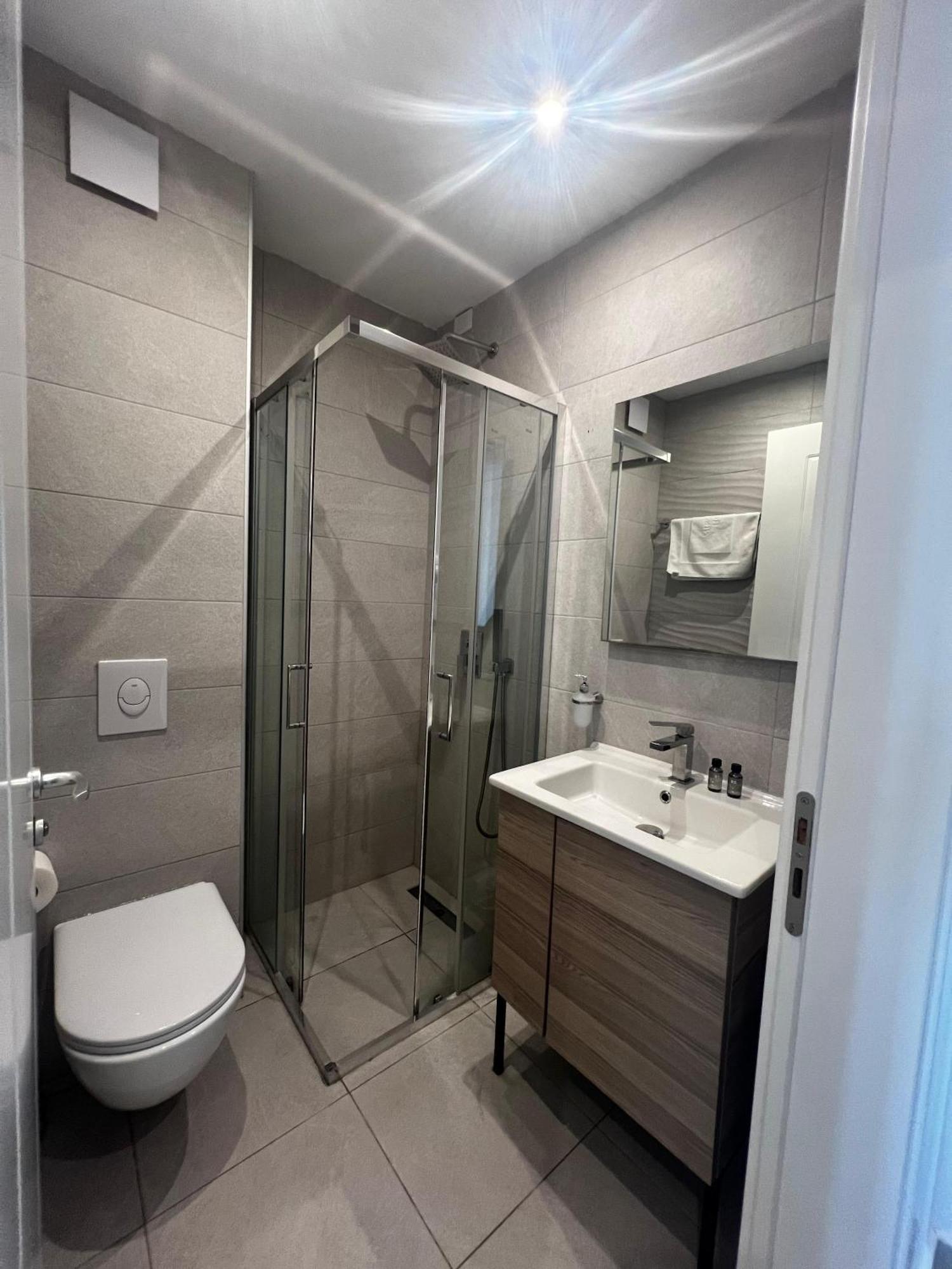 Miramar 4* Shëngjin